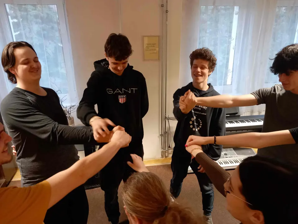 Ľudský uzol