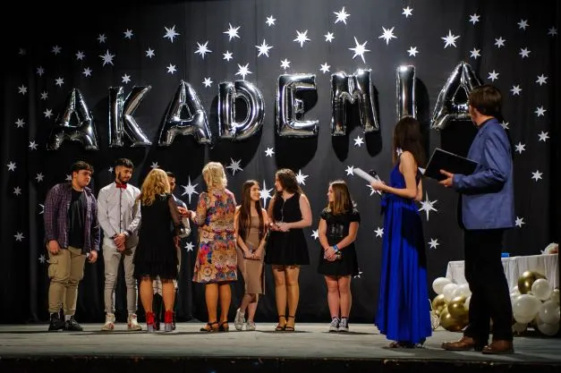 Akadémia