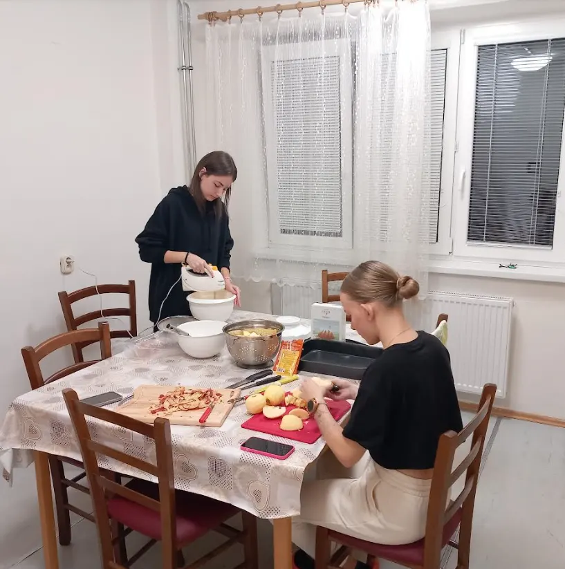 Pečenie jablkového koláča