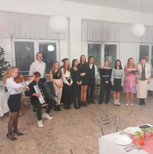 Štedrá večera v ŠI