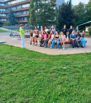Prváčky na exkurzii SPOZNAJ HISTÓRIU A SÚČASNOSŤ ZVOLENA