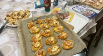Pizza z lístkového cesta
