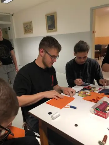 Zábavné prišívanie gombíkov