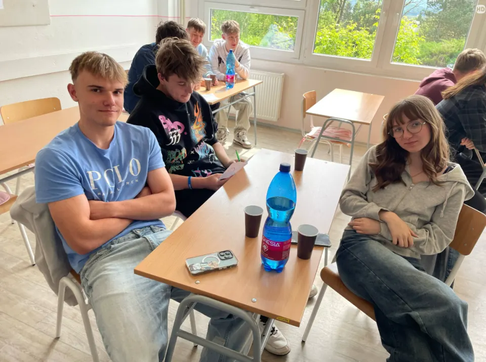 2. ročník medziinternátnej vedomostnej súťaže formou kvízu 13.05.2025 v Školskom internáte pri SOŠ hotelových služieb a obchodu vo Zvolene. 2. miesto