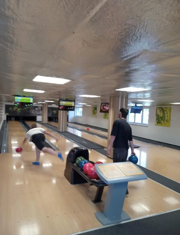 Bowling