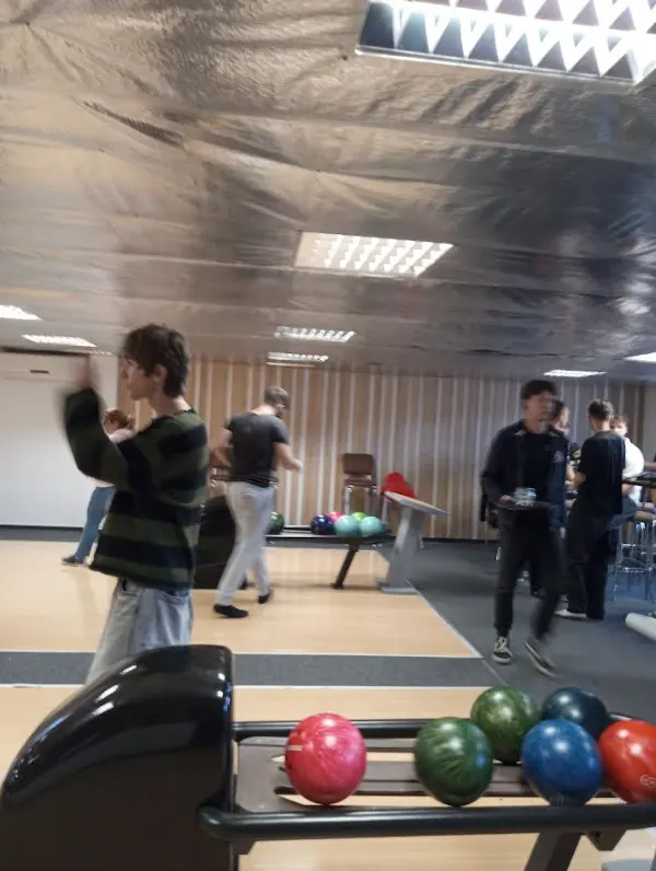 Bowling