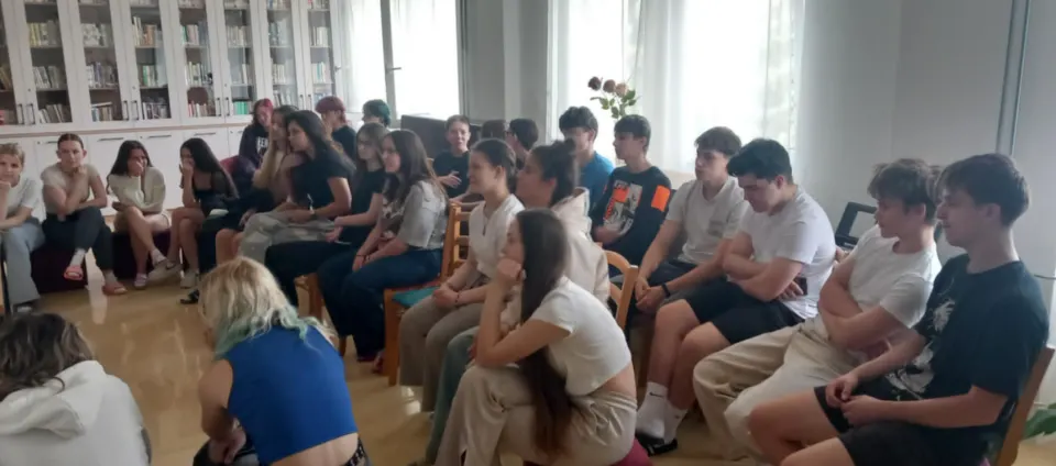 Závislosti mladých ľudí