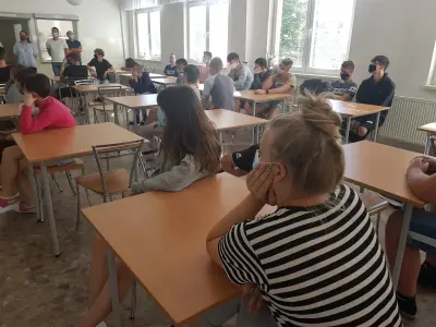 Stretnutie pani riaditeľky s prvákmi – fotografia 5