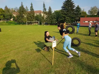 Súťaž v netradičných disciplínach – fotografia 12