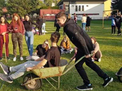 Súťaž v netradičných disciplínach – fotografia 5