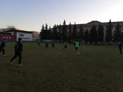 Novembrový futbal – fotografia 3