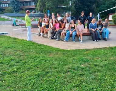 Prváčky na exkurzii SPOZNAJ HISTÓRIU A SÚČASNOSŤ ZVOLENA – fotografia 6